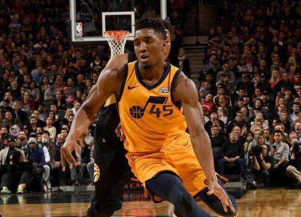 强劲表现 强劲表现