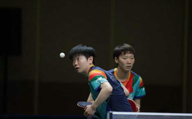 仅依赖于双 仅依赖于双