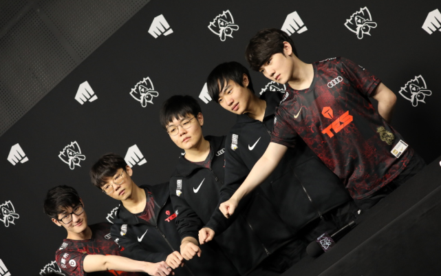 进行正式接 进行正式接