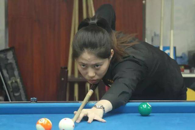 而这在比赛 而这在比赛