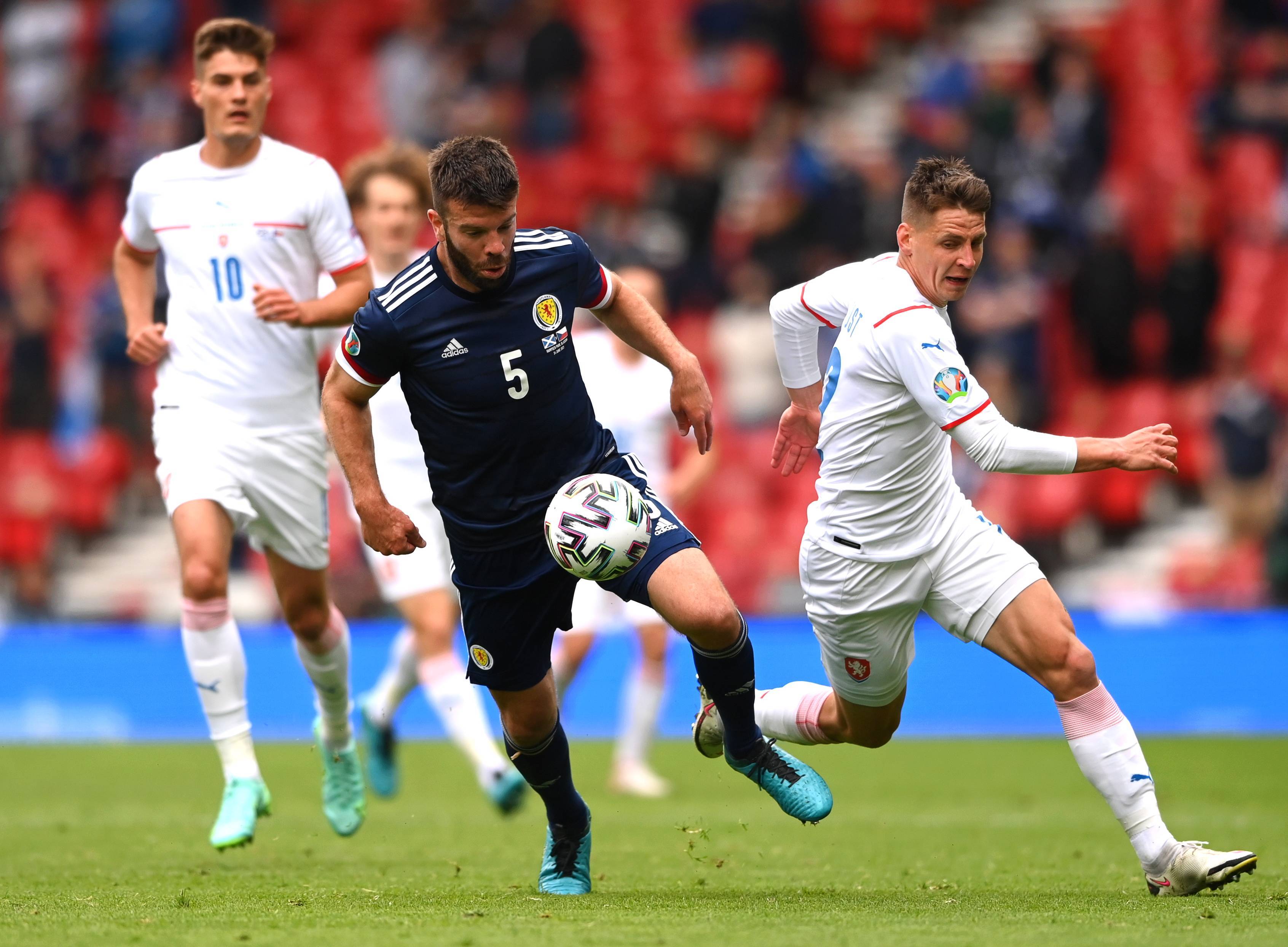 踢不了英超 踢不了英超