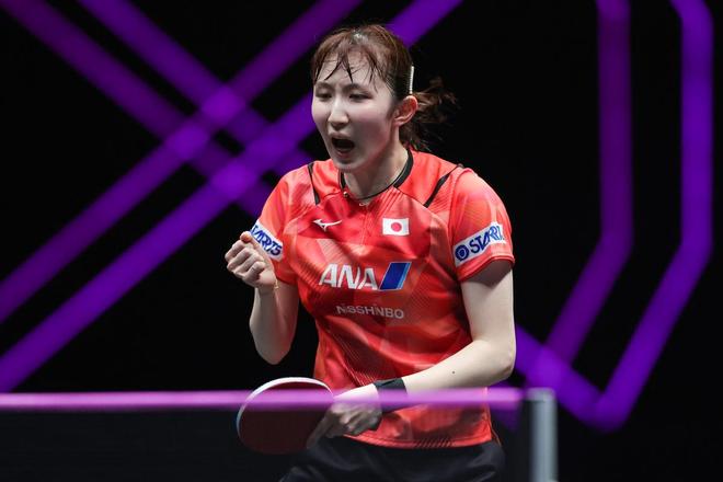 新国羽女双 新国羽女双