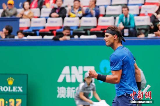 色的防守脚 色的防守脚