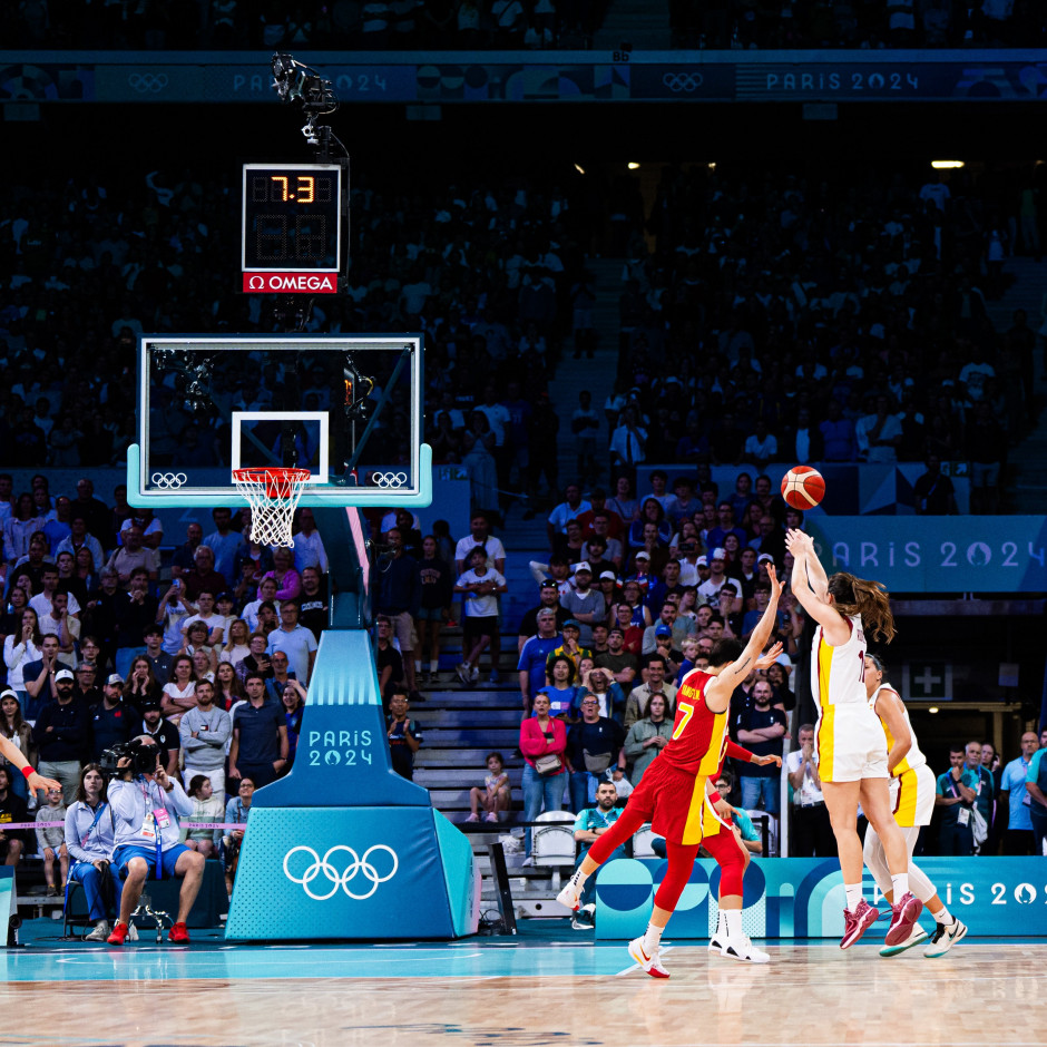 坤拉武特以 坤拉武特以