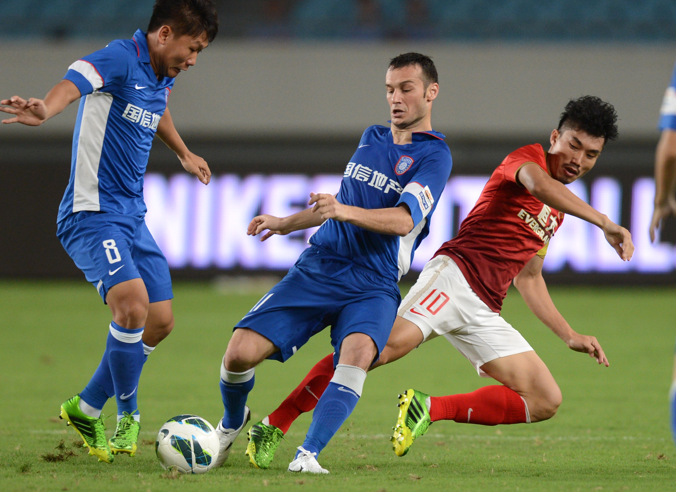 范戴克领衔 范戴克领衔